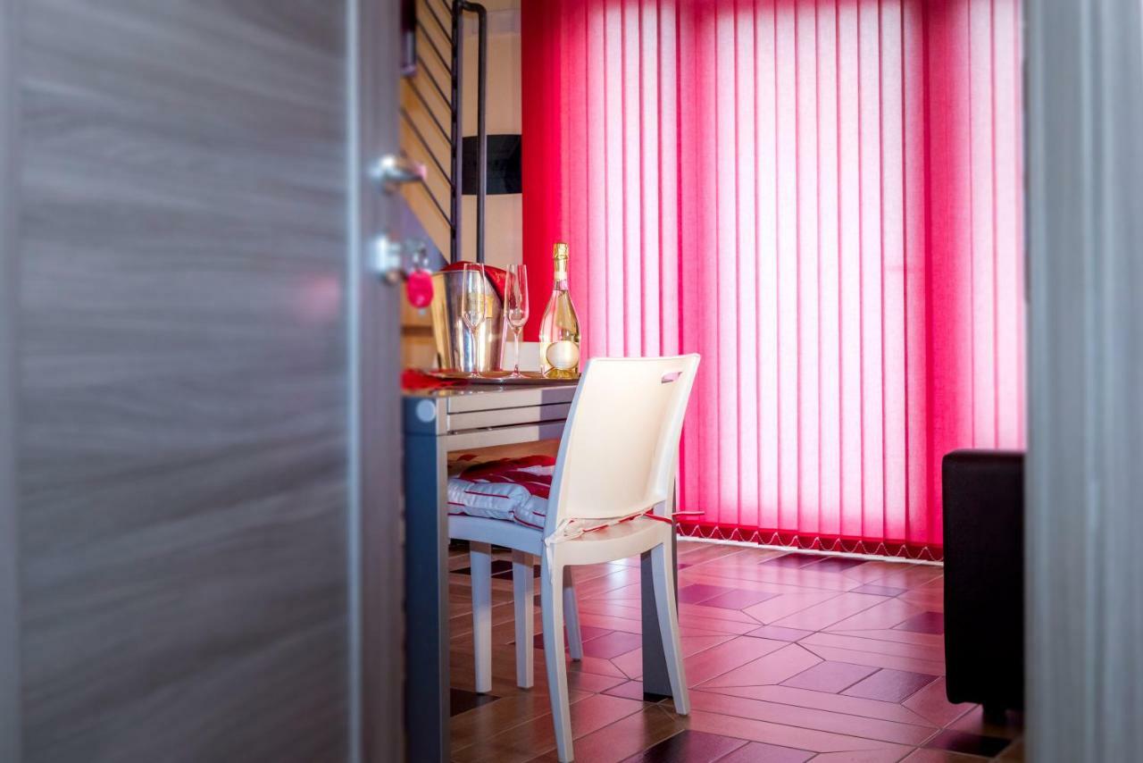 Borgo Marinella Bed & Breakfast