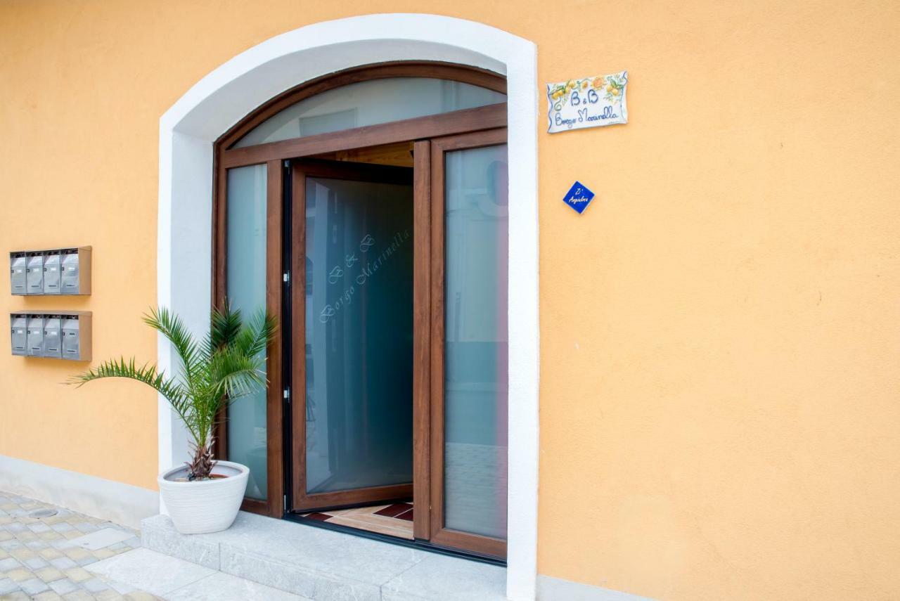Borgo Marinella Bed & Breakfast